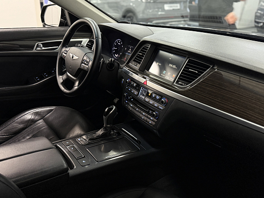Hyundai Genesis Advance, 2016 года, пробег 114600 км