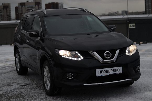 Nissan X-Trail LE Top, 2017 года, пробег 147000 км