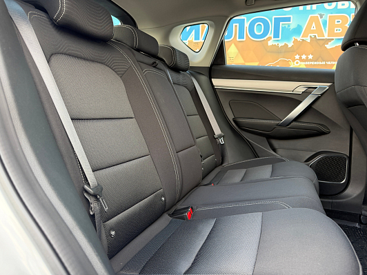 Geely Coolray Luxury, 2023 года, пробег 7800 км