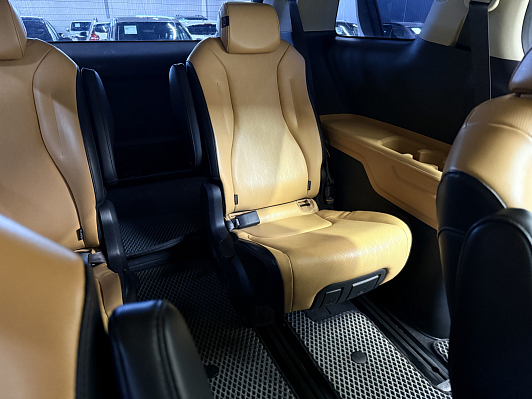 Kia Carnival, 2020 года, пробег 179451 км