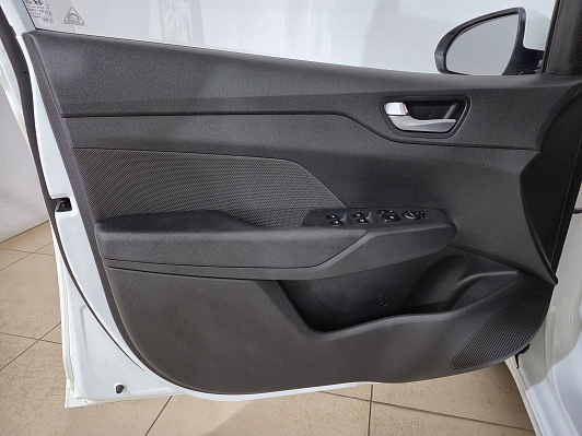 Hyundai Solaris Elegance, 2018 года, пробег 56547 км