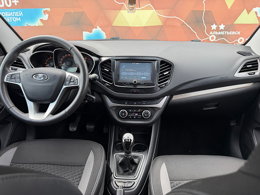 Lada (ВАЗ) Vesta Luxe, 2020 года, пробег 62000 км