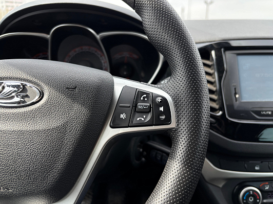 Lada (ВАЗ) Vesta Luxe Prestige (2019-2021), 2019 года, пробег 113000 км