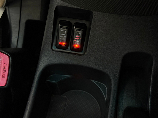 Mitsubishi Lancer, 2010 года, пробег 218715 км