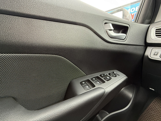 Hyundai Solaris Elegance, 2019 года, пробег 98700 км