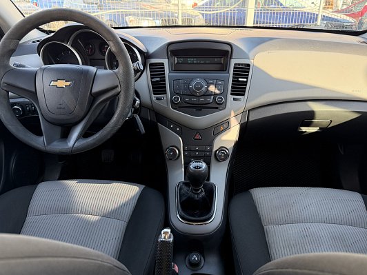 Chevrolet Cruze LS, 2012 года, пробег 187000 км