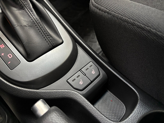 Kia Rio, 2015 года, пробег 58220 км