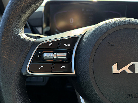 Kia Seltos Deluxe Edition, 2024 года, пробег 21600 км