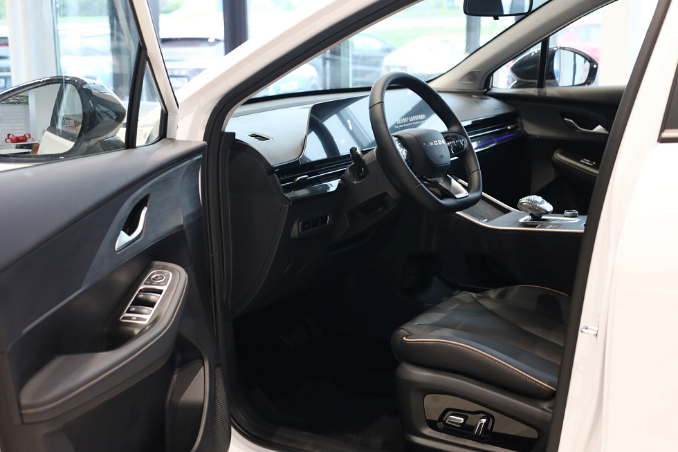 Omoda C5 Fun, белый