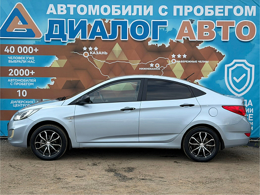 Hyundai Solaris Classic, 2012 года, пробег 184000 км