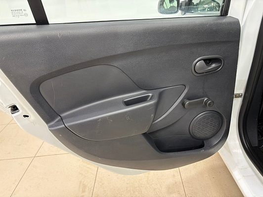 Renault Logan Drive, 2018 года, пробег 66557 км