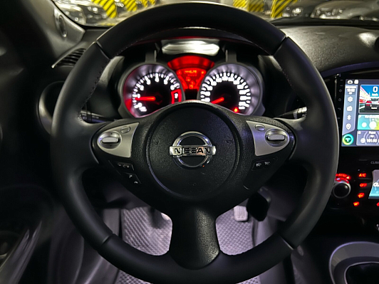 Nissan Juke SE, 2011 года, пробег 144000 км