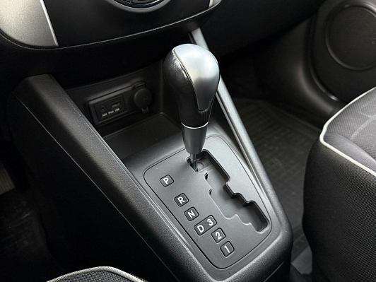 Kia Venga Luxe, 2014 года, пробег 143011 км