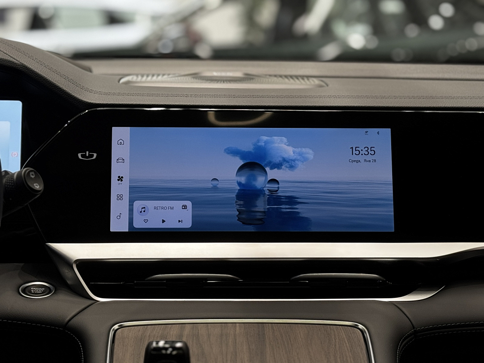 Geely Monjaro Флагман, белый