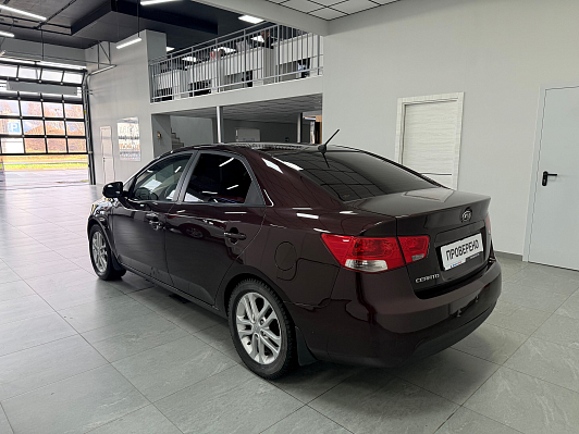 Kia Cerato, 2011 года, пробег 133939 км