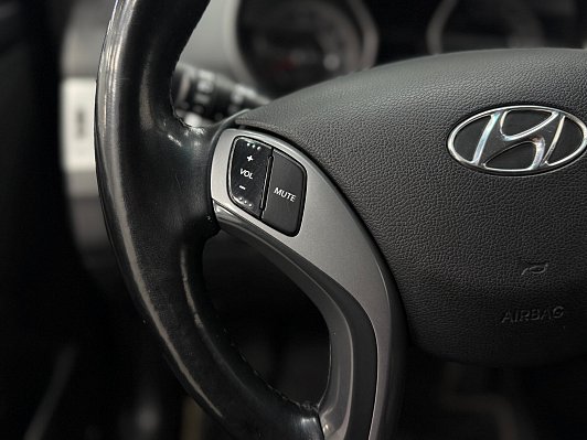 Hyundai Elantra Active, 2015 года, пробег 110000 км