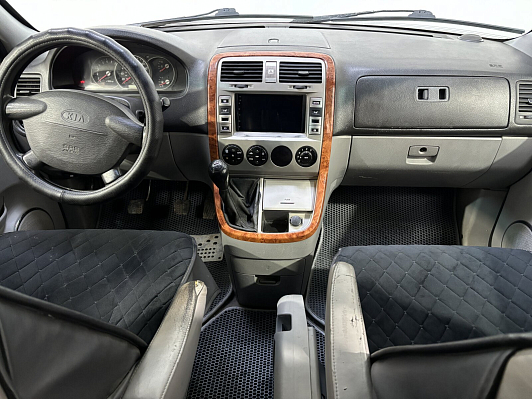 Kia Carnival, 2004 года, пробег 350000 км