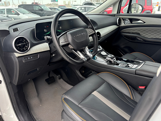 Forthing Yacht Premium, 2023 года, пробег 21400 км