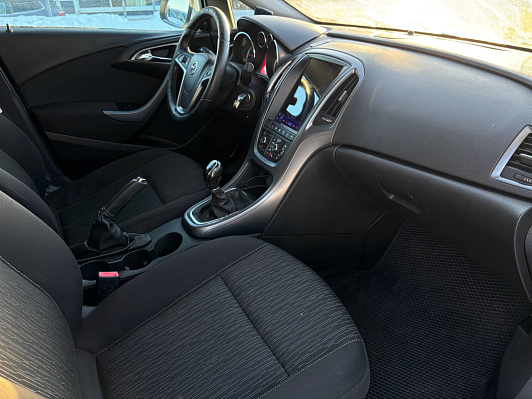 Opel Astra Enjoy, 2014 года, пробег 198000 км