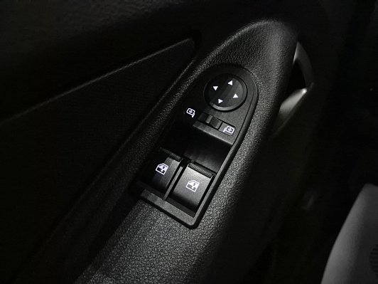 Lada (ВАЗ) Granta, 2019 года, пробег 106915 км