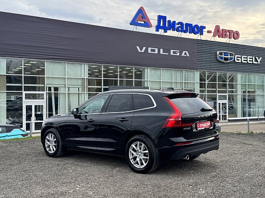 Volvo XC60 R-Design, 2018 года, пробег 85238 км