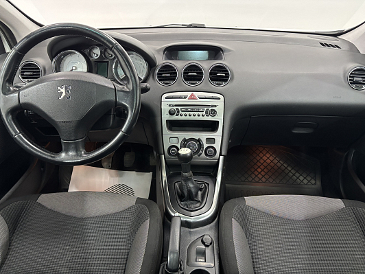 Peugeot 308 Premium Pack, 2010 года, пробег 200153 км