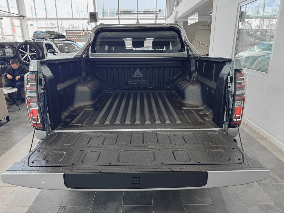 Great Wall Poer Премиум, серебряный