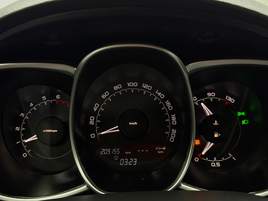 Lada (ВАЗ) Vesta Luxe Multimedia, 2016 года, пробег 209053 км