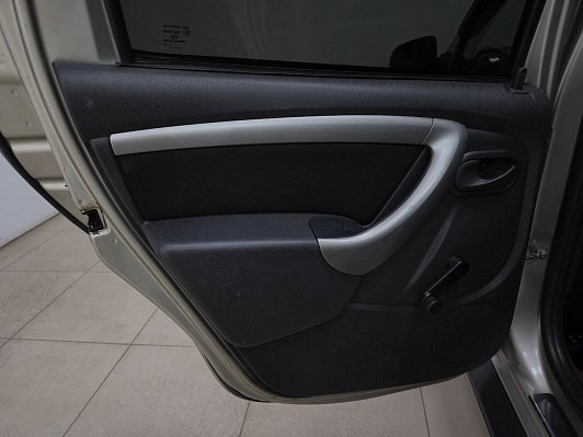 Renault Duster Authentique, 2014 года, пробег 274241 км
