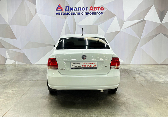 Volkswagen Polo Trendline, 2014 года, пробег 121625 км