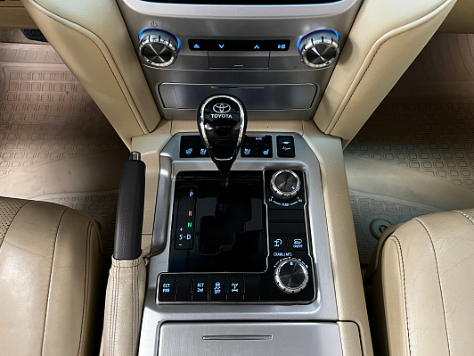 Toyota Land Cruiser, 2016 года, пробег 235278 км