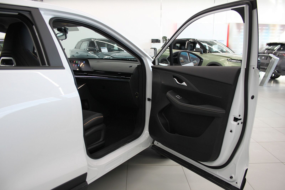 Omoda C5 Ultimate, белый