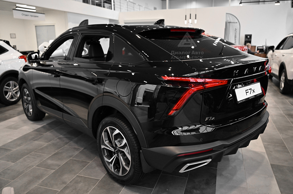 Haval F7x Премиум, черный