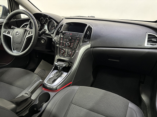 Opel Astra Cosmo, 2012 года, пробег 158837 км