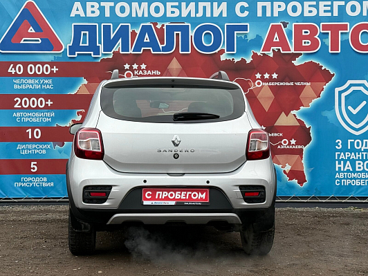 Renault Sandero Stepway Drive, 2020 года, пробег 96000 км