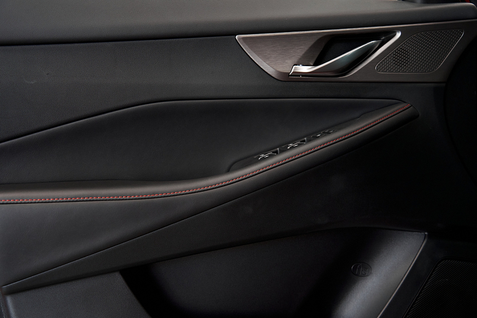 Changan CS35 Plus Техно, серебряный