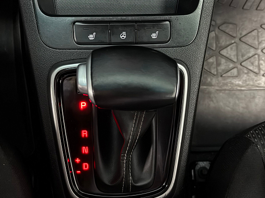 Kia Rio, 2020 года, пробег 106946 км