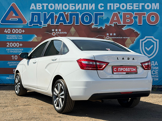 Lada (ВАЗ) Vesta Comfort Winter EnjoY Pro, 2017 года, пробег 172666 км