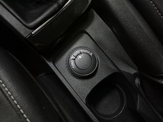 Renault Arkana Style, 2019 года, пробег 107856 км
