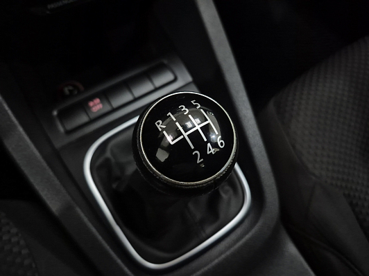 Volkswagen Jetta Comfortline, 2011 года, пробег 190733 км