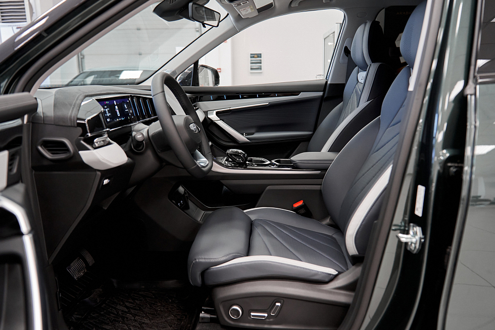 Geely Atlas Flagship, зеленый