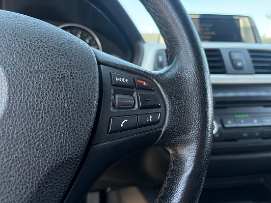 BMW 3 серии 316i SE, 2014 года, пробег 163842 км