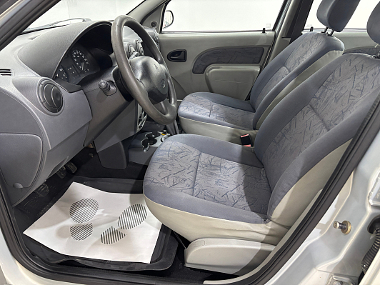 Renault Logan, 2006 года, пробег 289427 км