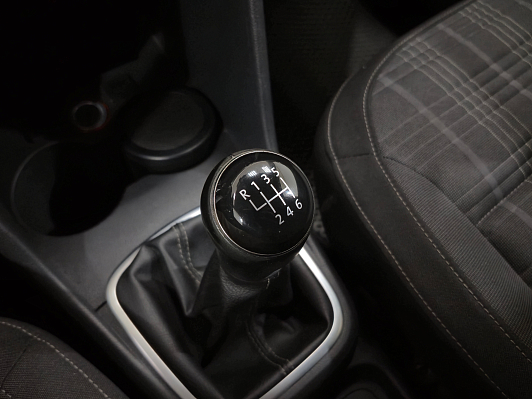 Volkswagen Polo Highline 15-18, 2017 года, пробег 123450 км