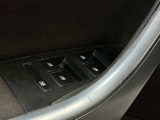 Opel Astra, 2013 года, пробег 222890 км