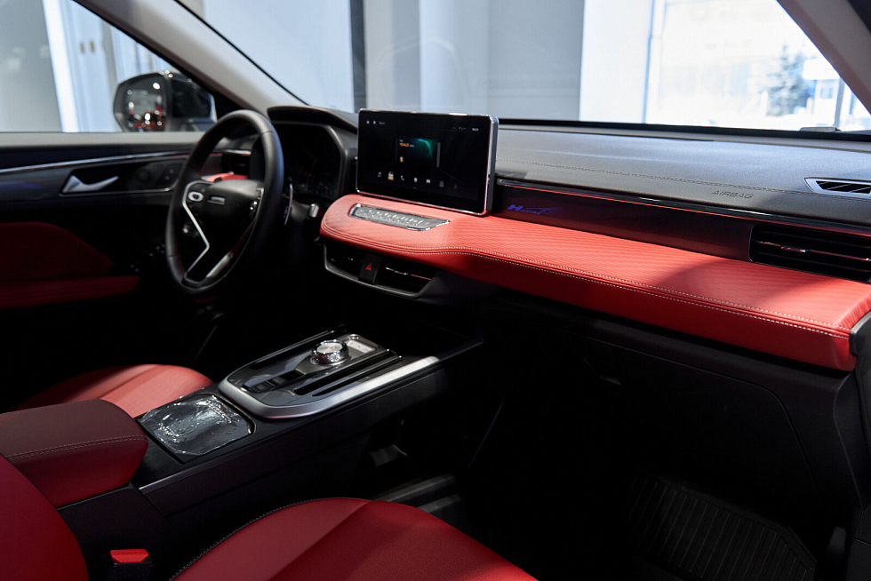 Haval Jolion Техно+, белый