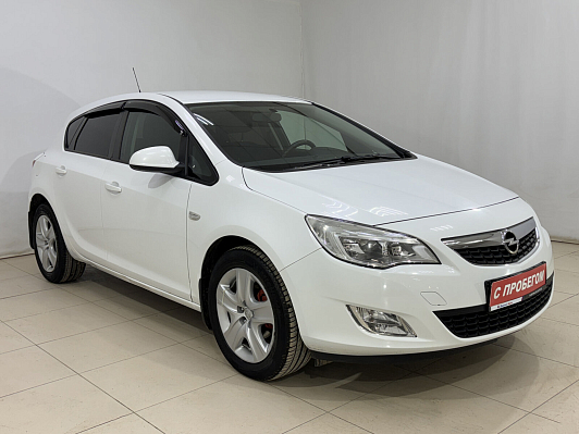 Opel Astra Essentia, 2011 года, пробег 155000 км