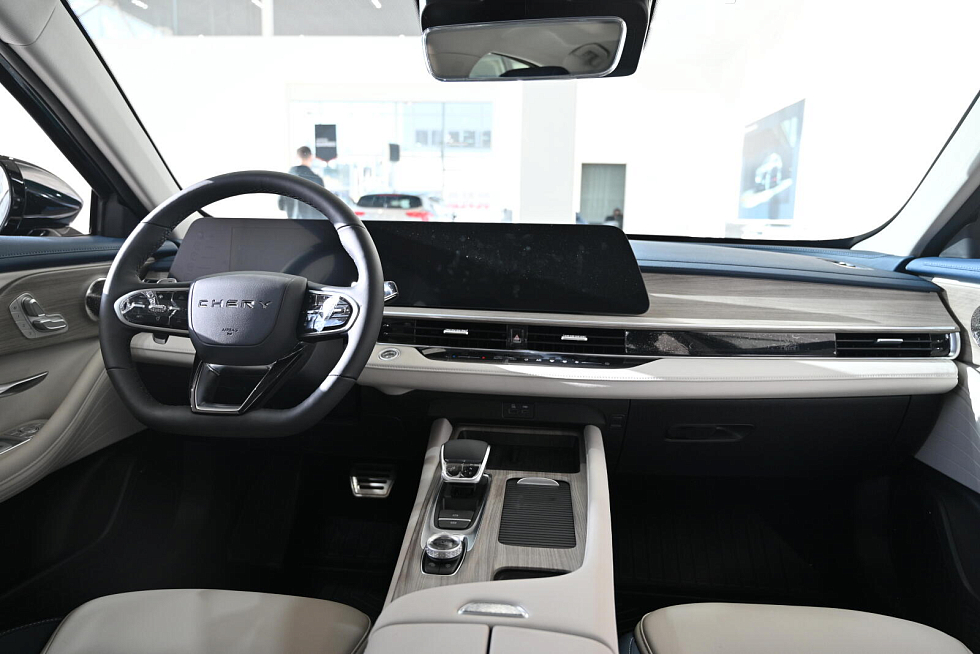 Chery Arrizo 8 Ultra, зеленый