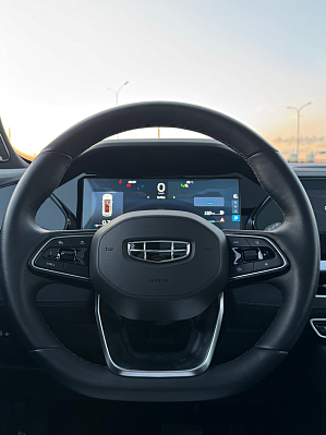 Geely Monjaro Люкс, 2024 года, пробег 36079 км