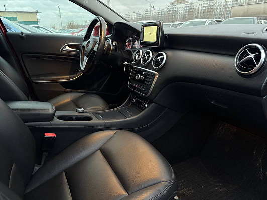 Mercedes-Benz A-Класс, 2014 года, пробег 151388 км
